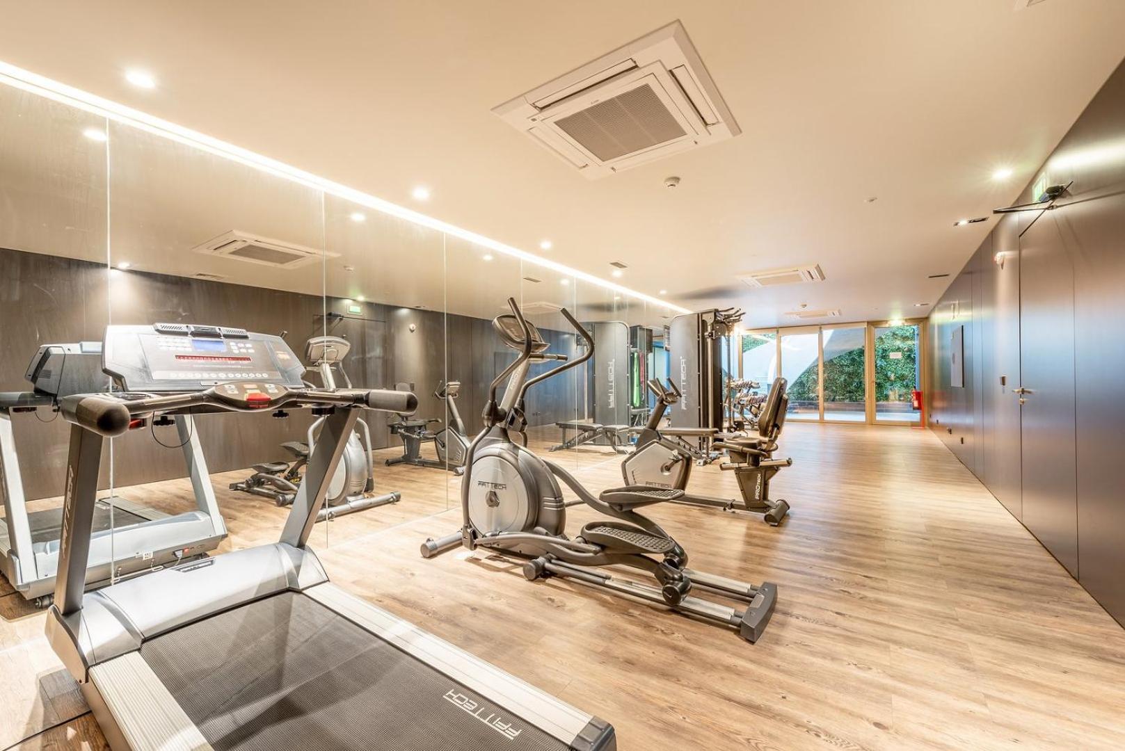 Apartmán Guestready - 2Br Apt Carlos I With Terrace And Gym Lisboa Exteriér fotografie